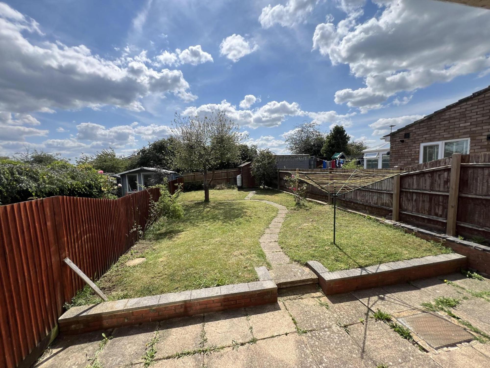 Charming 3-Bed House In Leighton Buzzard Villa Bagian luar foto