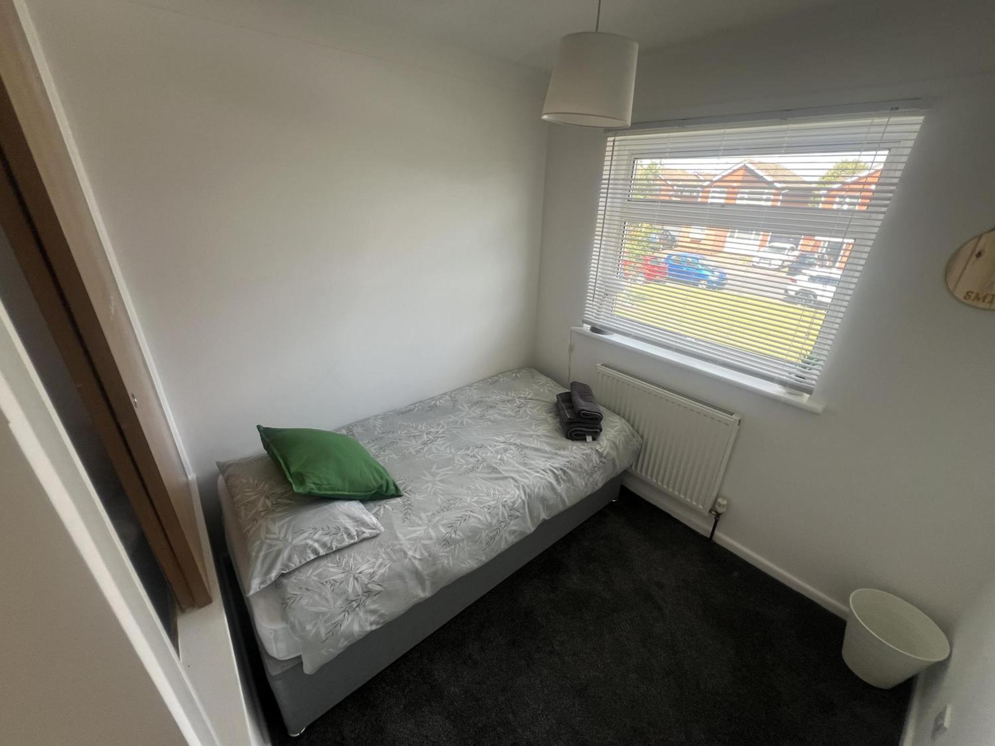 Charming 3-Bed House In Leighton Buzzard Villa Bagian luar foto