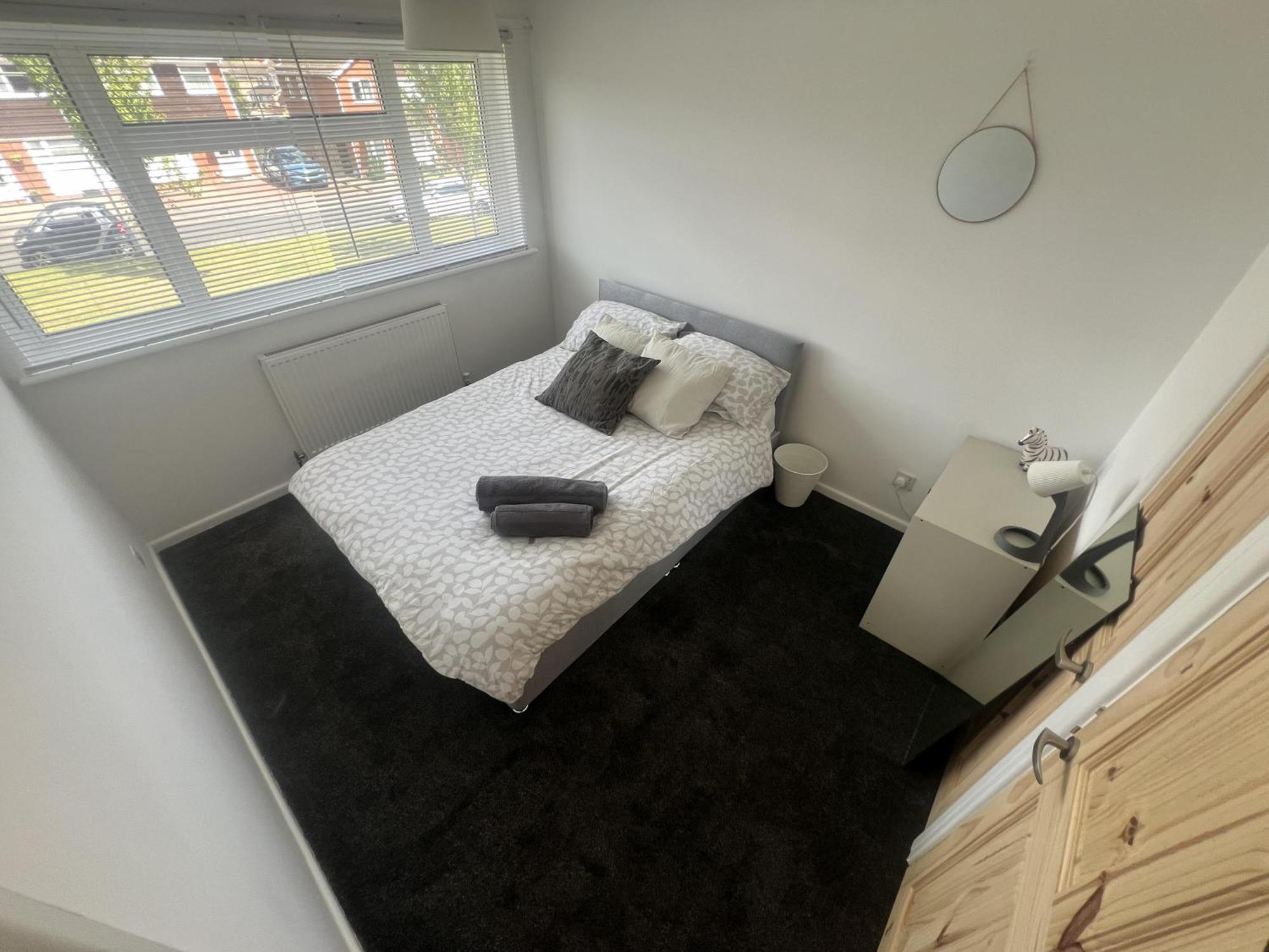 Charming 3-Bed House In Leighton Buzzard Villa Bagian luar foto